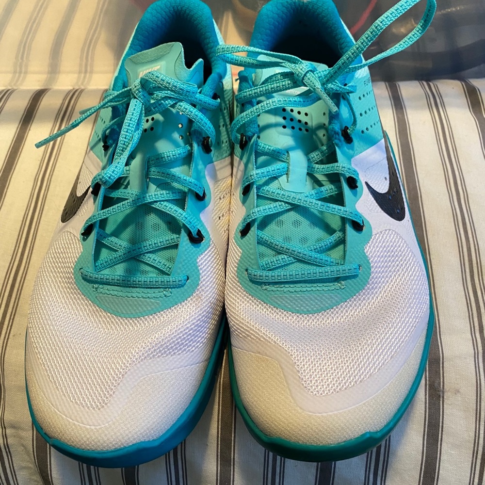 Nike Womens Metcon 2